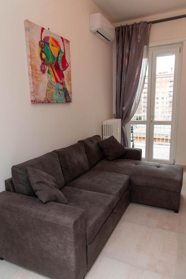 Apartamento A Casa Di Ivy E Baby Turín Exterior foto
