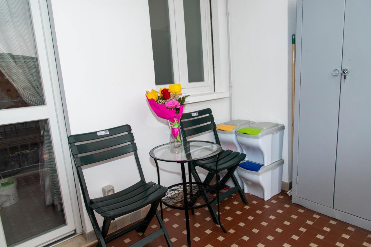 Apartamento A Casa Di Ivy E Baby Turín Exterior foto