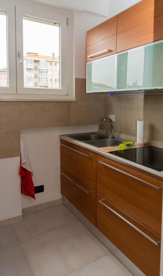 Apartamento A Casa Di Ivy E Baby Turín Exterior foto